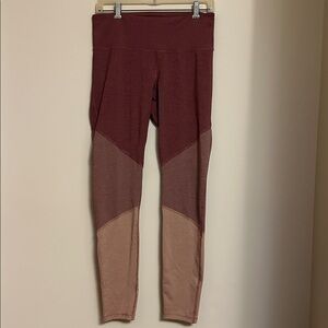 Old Navy Active Go-Dry leggings  size large new without tags 3-tone lilac